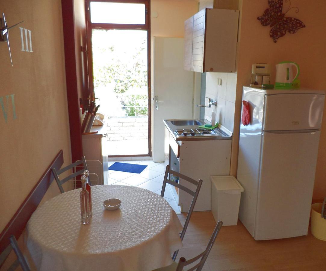 Apartment Blanka Петрчане Екстер'єр фото